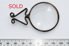005 Short handled Nuremberg-style magnifier ?early 1900s? Members £15 (non-members £20) plus postage SOLD